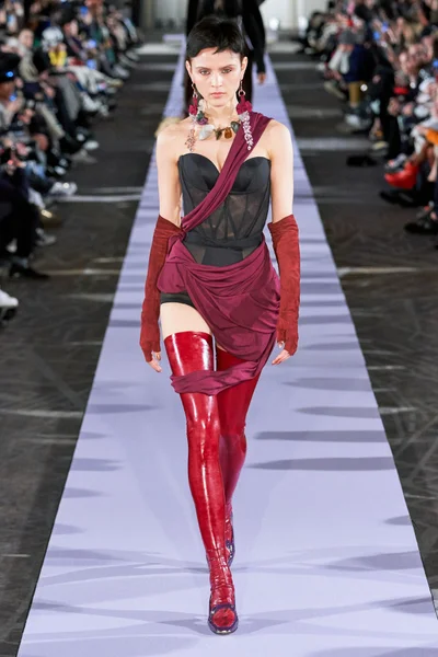 Look 36